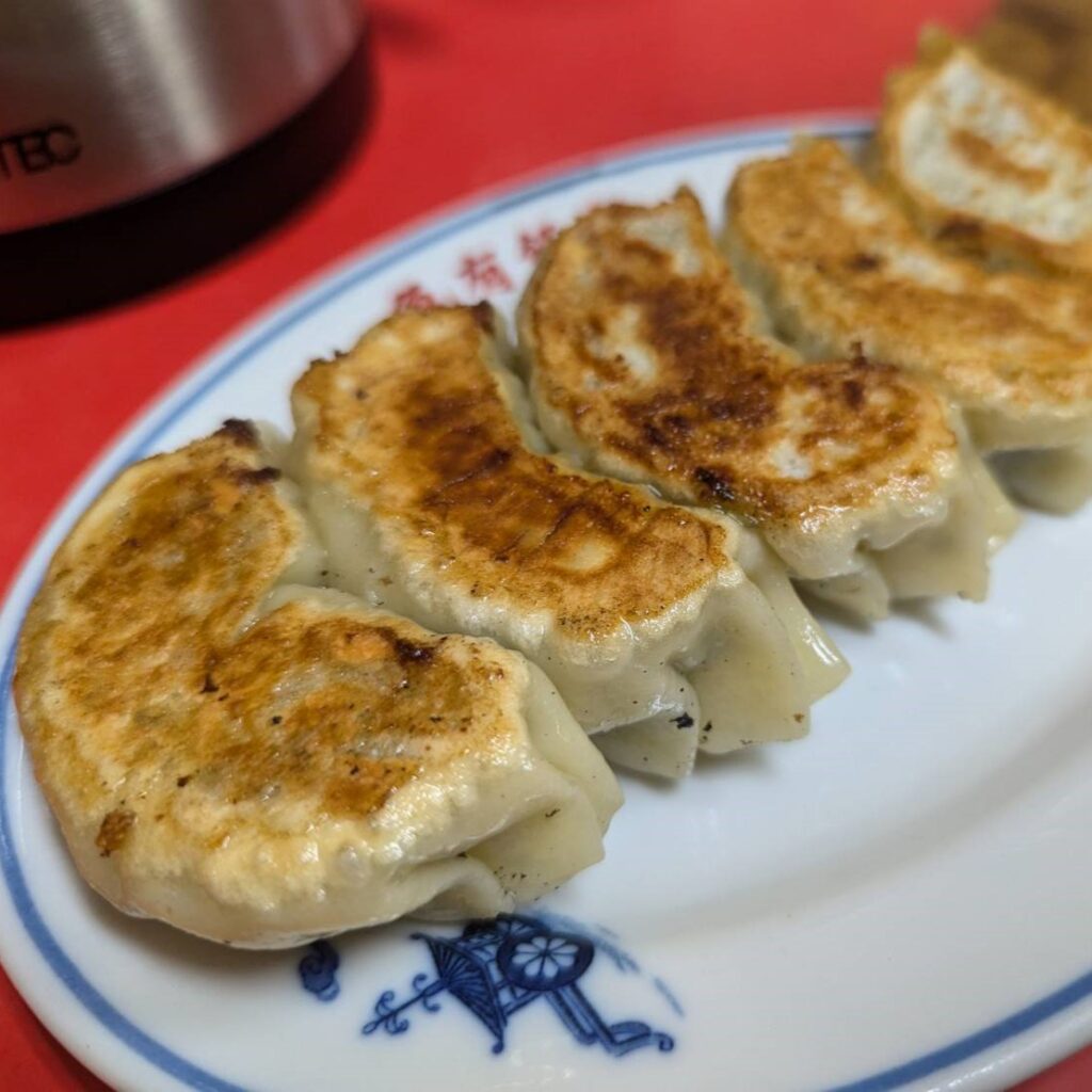 亀有飯店　町中華　ぎょうざ　餃子