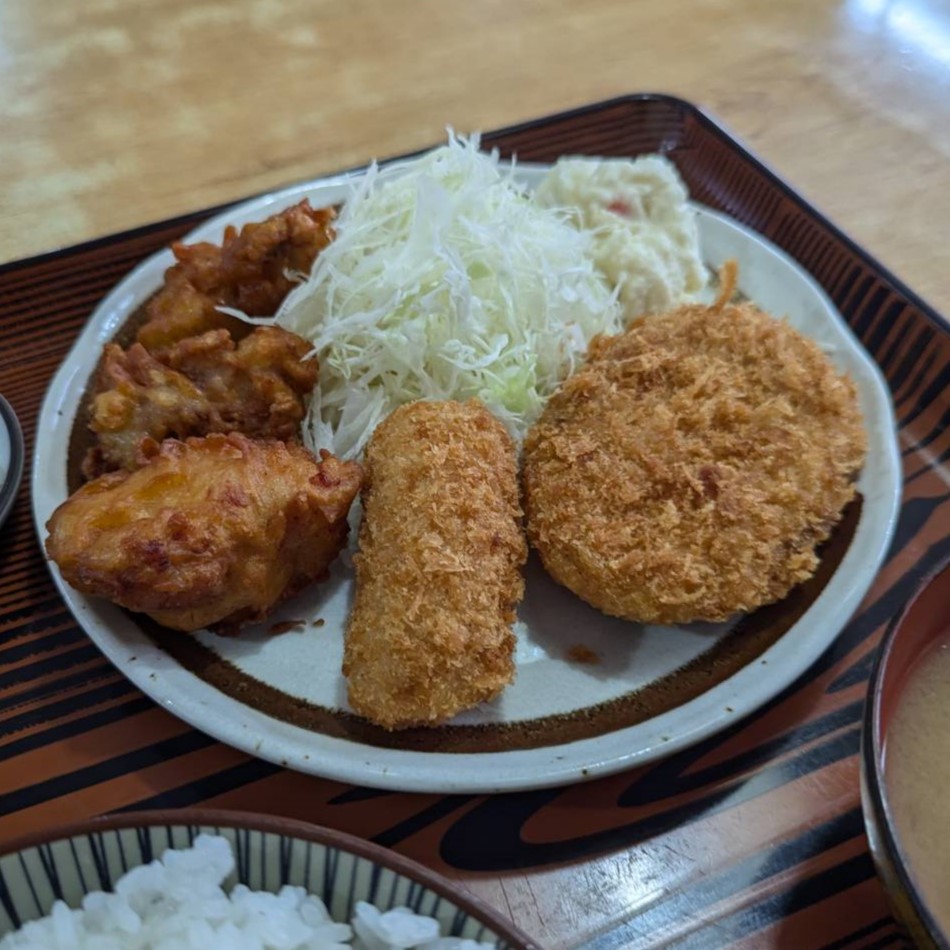 亀有　常盤仙食堂　ミックスフライ定食